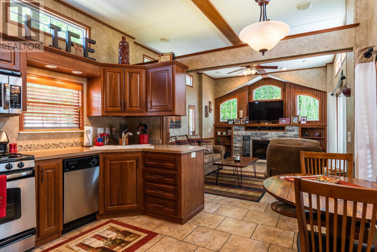 Photo 38 of 1835 Bakery Frontage Road Unit 108, Christina Lake BC