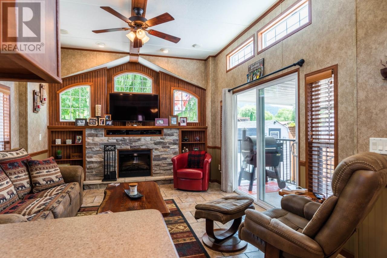 Photo 7 of 1835 Bakery Frontage Road Unit 108, Christina Lake BC