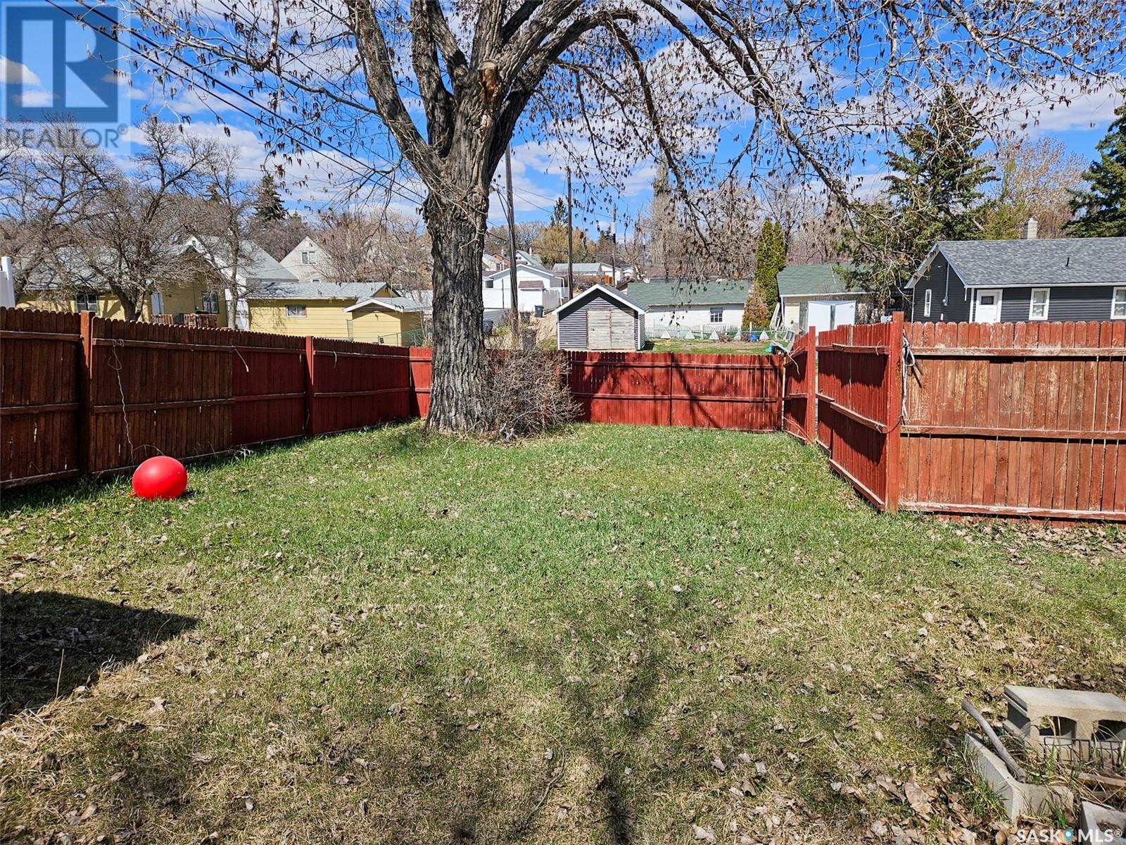 Single Family House Bungalow for Sale in  th AVENUE NW Swift Current 