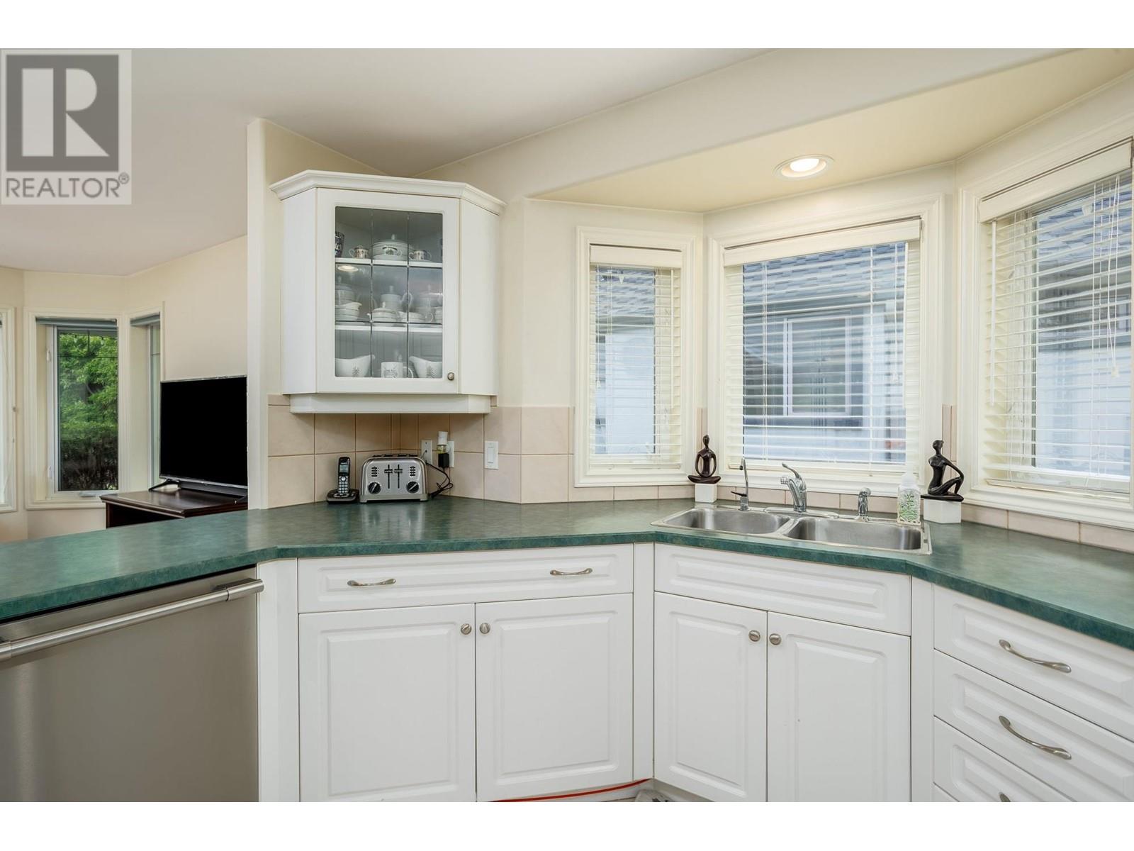  3973 Gallaghers Circle, Kelowna