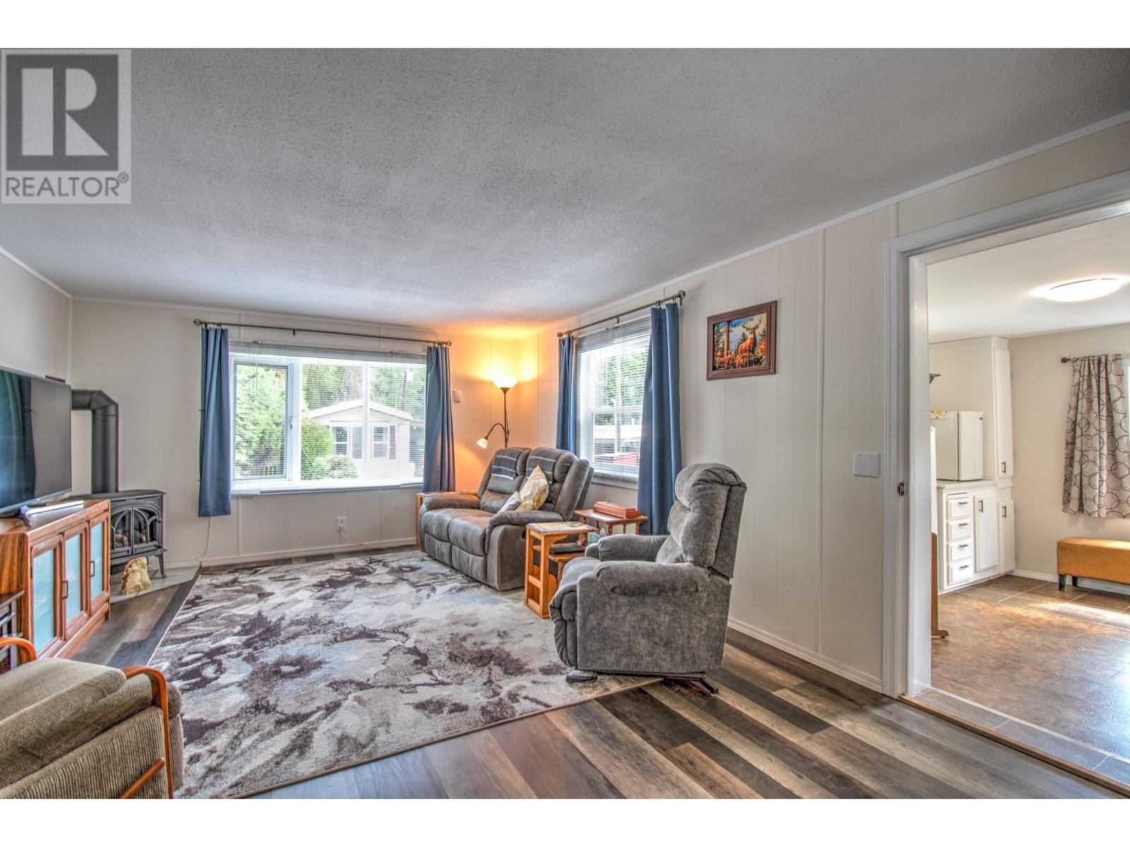 25 6588 97A Highway, Enderby