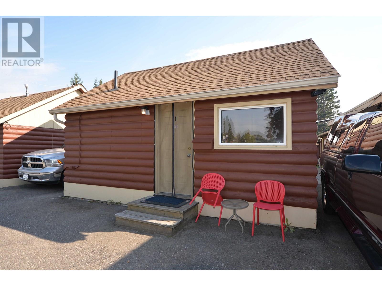 Photo 5 of 867 17th Avenue, Prince George BC
