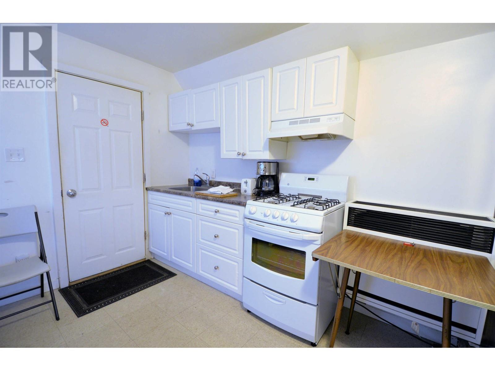Photo 14 of 867 17th Avenue, Prince George BC