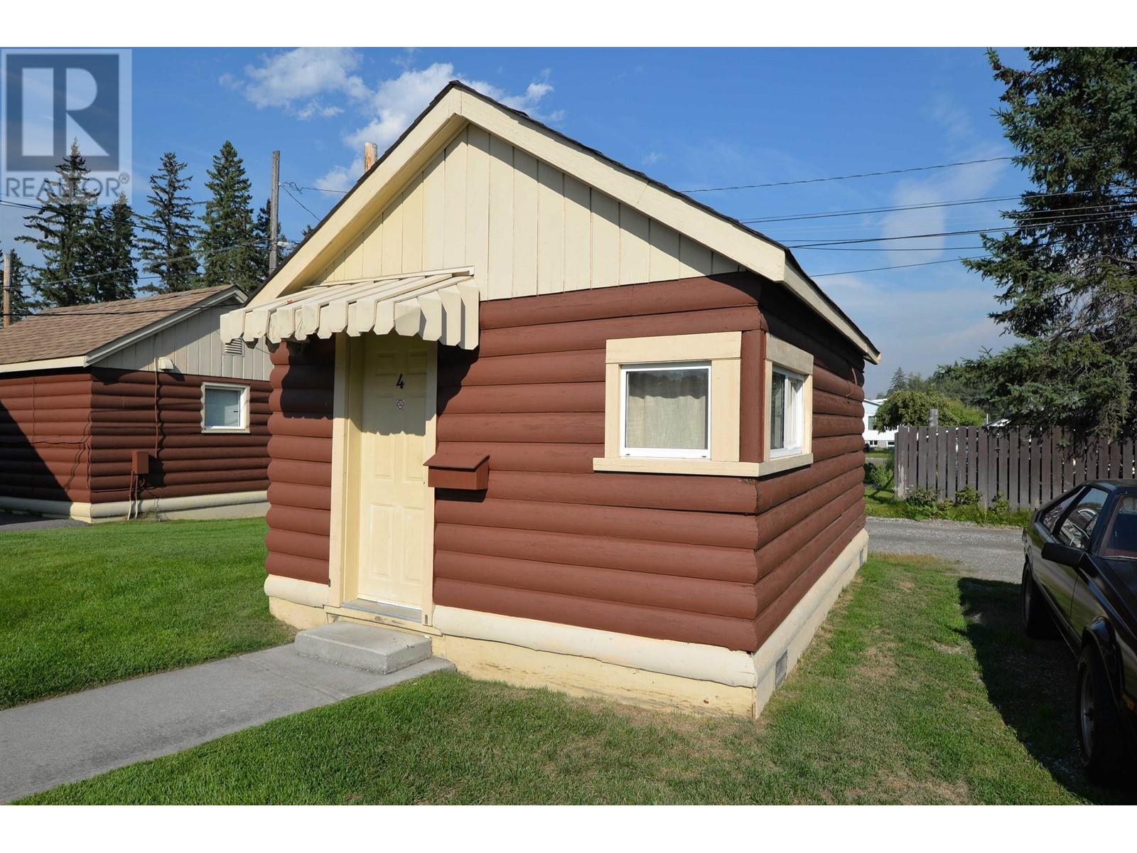 Photo 12 of 867 17th Avenue, Prince George BC