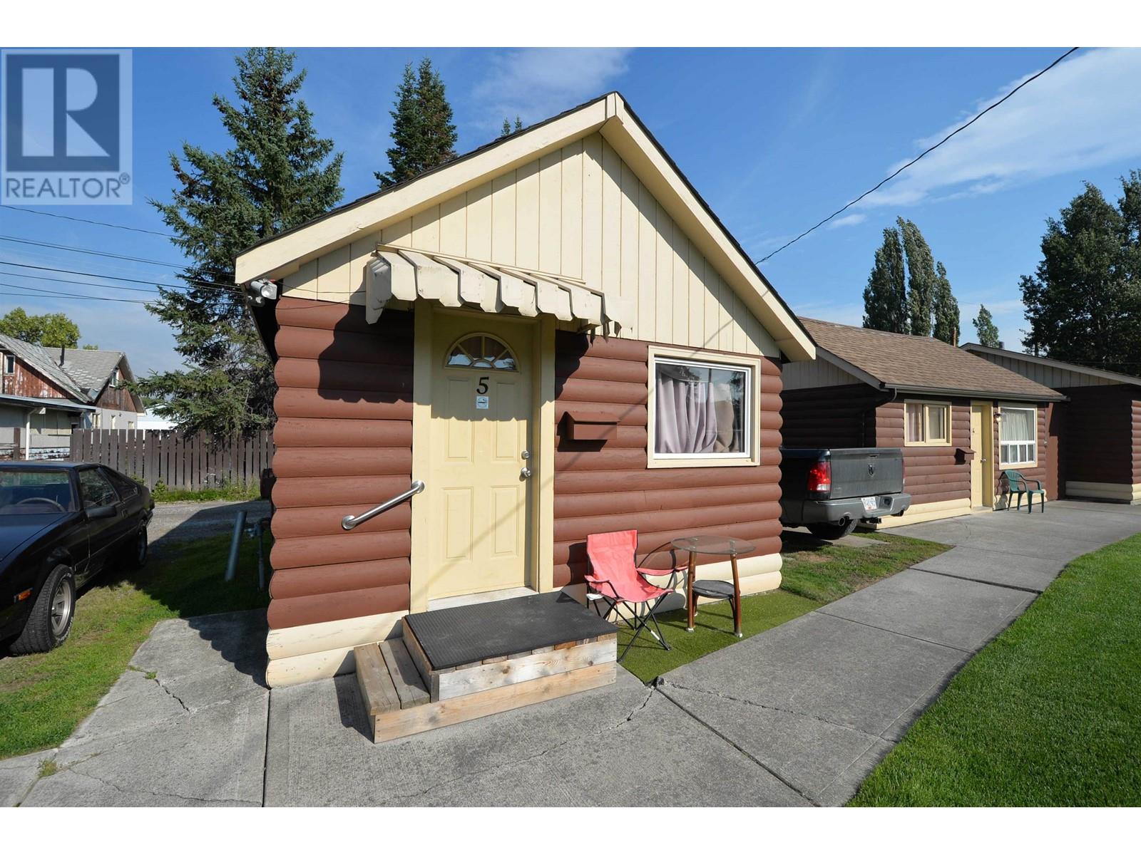 Photo 15 of 867 17th Avenue, Prince George BC