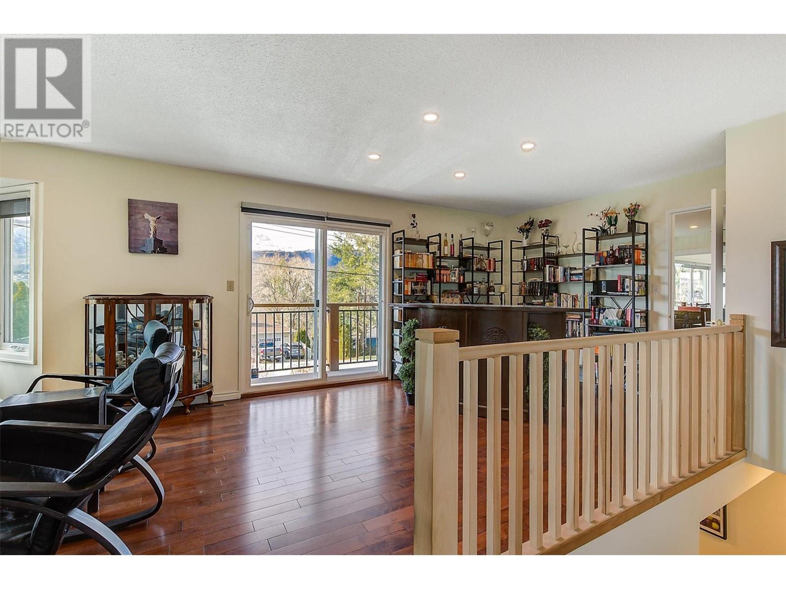  2415 COLLINGWOOD Road, West Kelowna