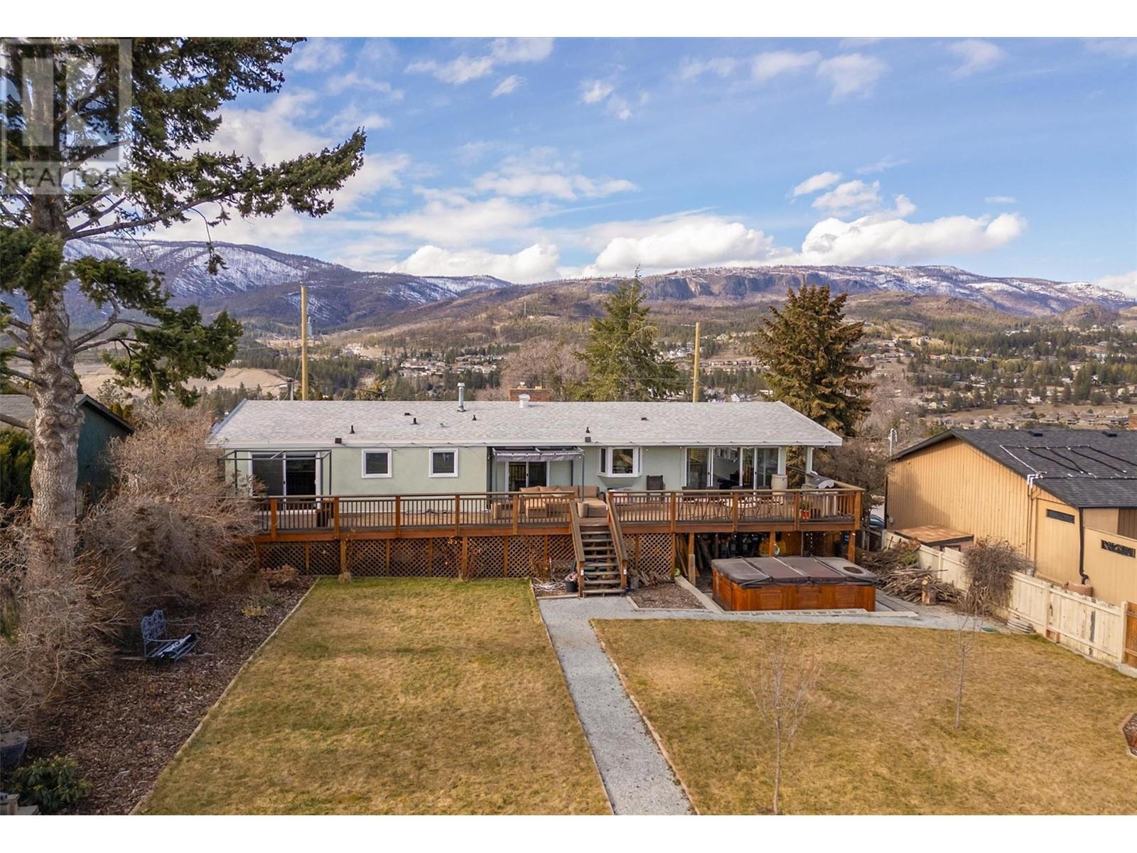  2415 COLLINGWOOD Road, West Kelowna