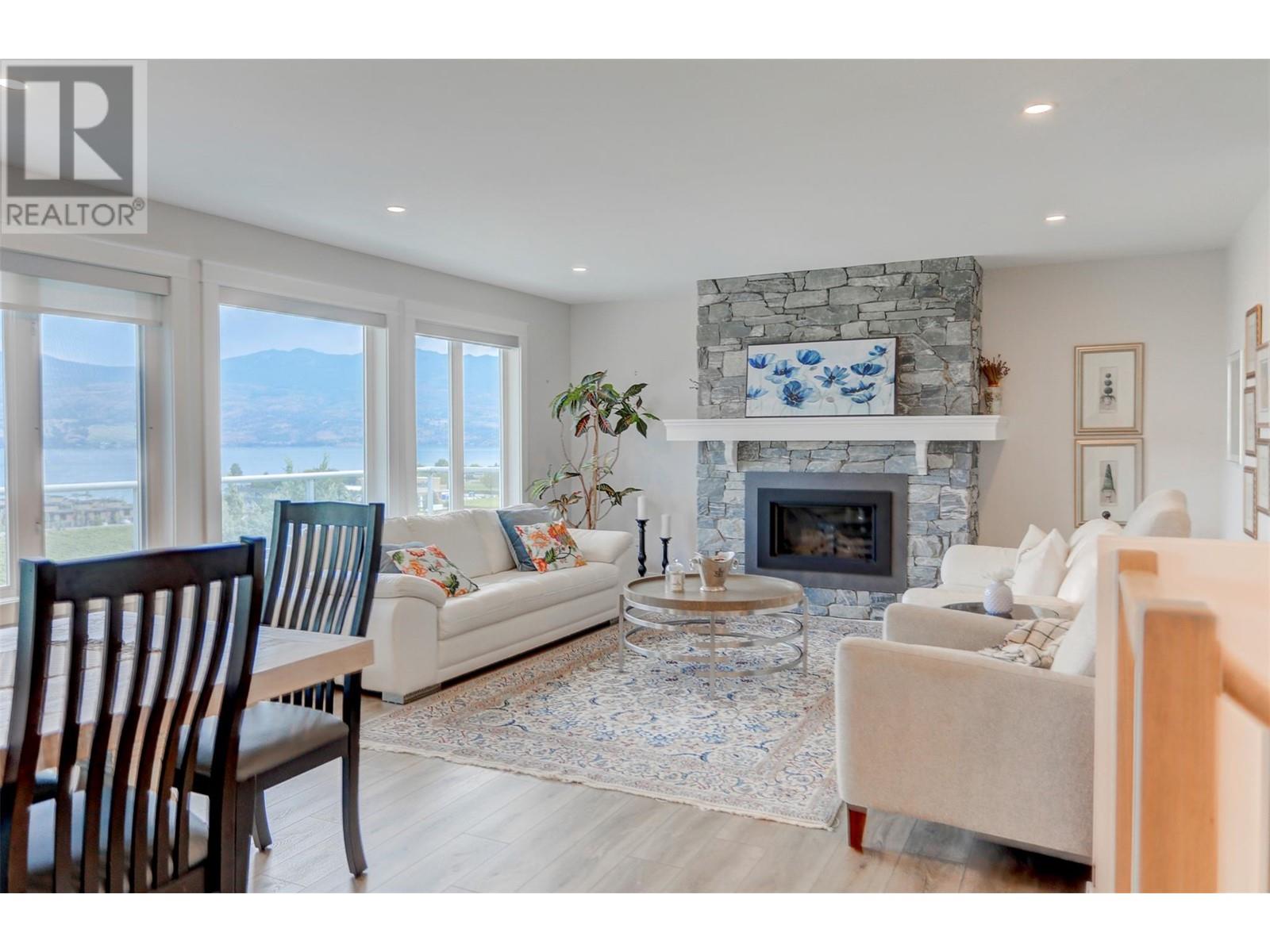 3582 Apple Way Boulevard, West Kelowna