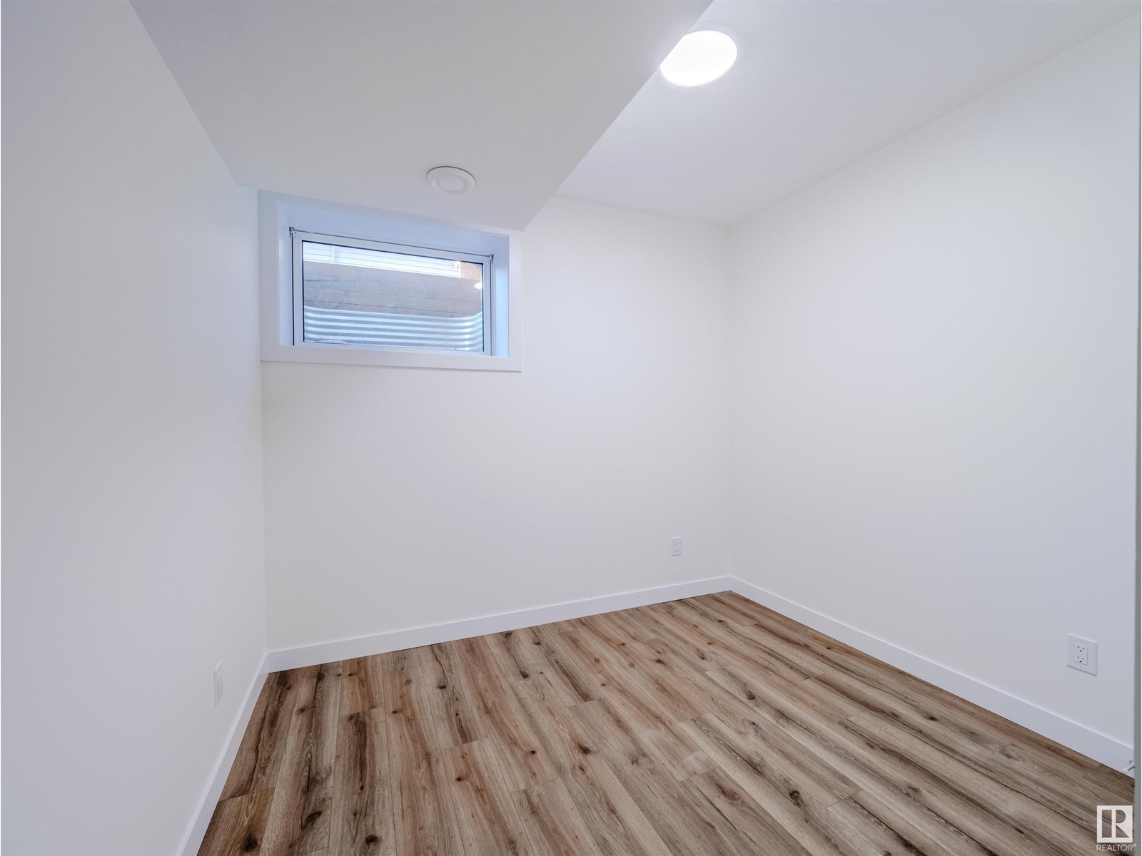 7121 93 Avenue NW, Edmonton