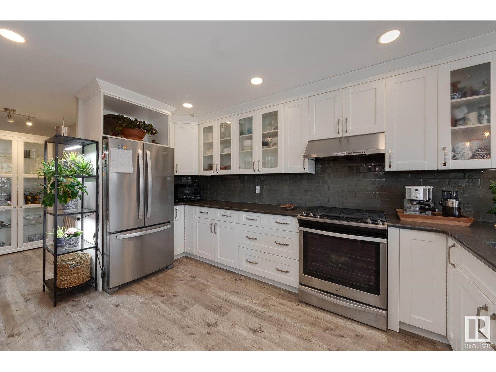 6324 106 ST NW, Edmonton