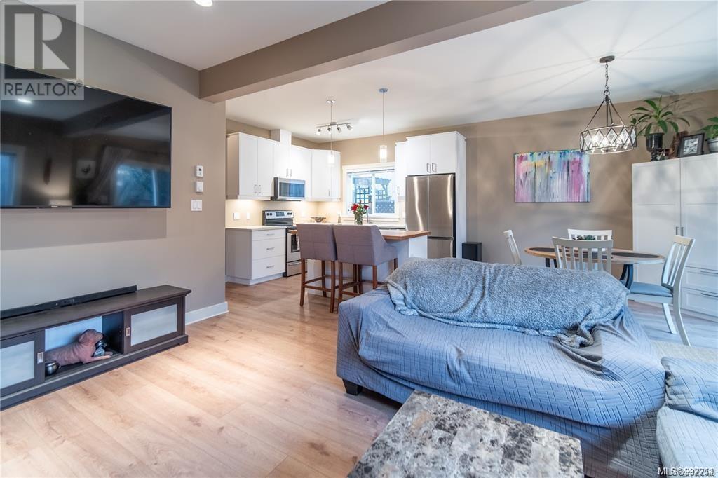  1034 Gala Court, Langford