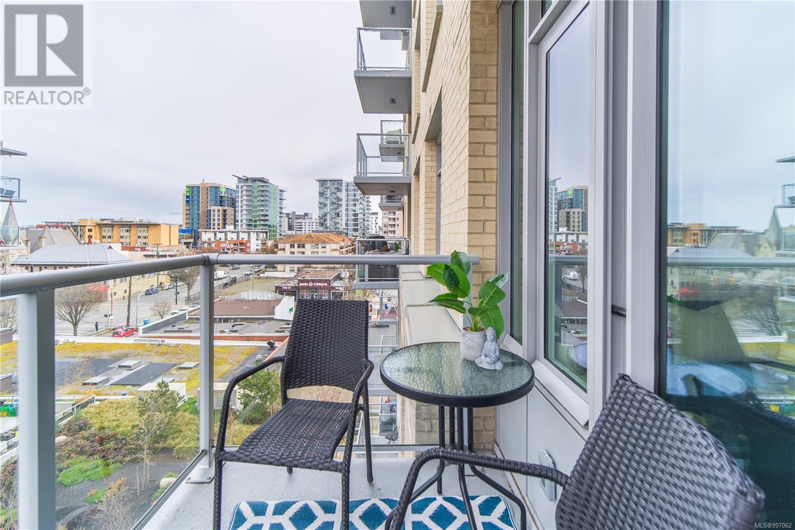 704 848 Yates Street, Victoria