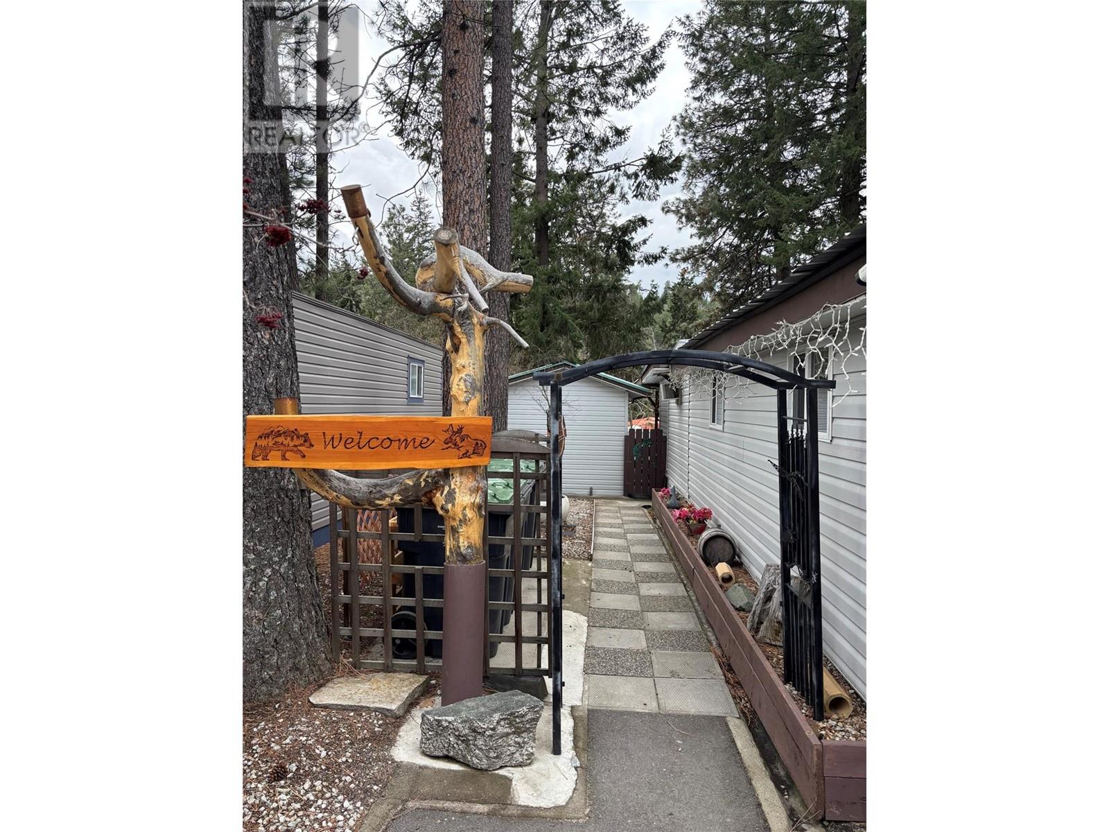 22 5371 Princeton Avenue, Peachland