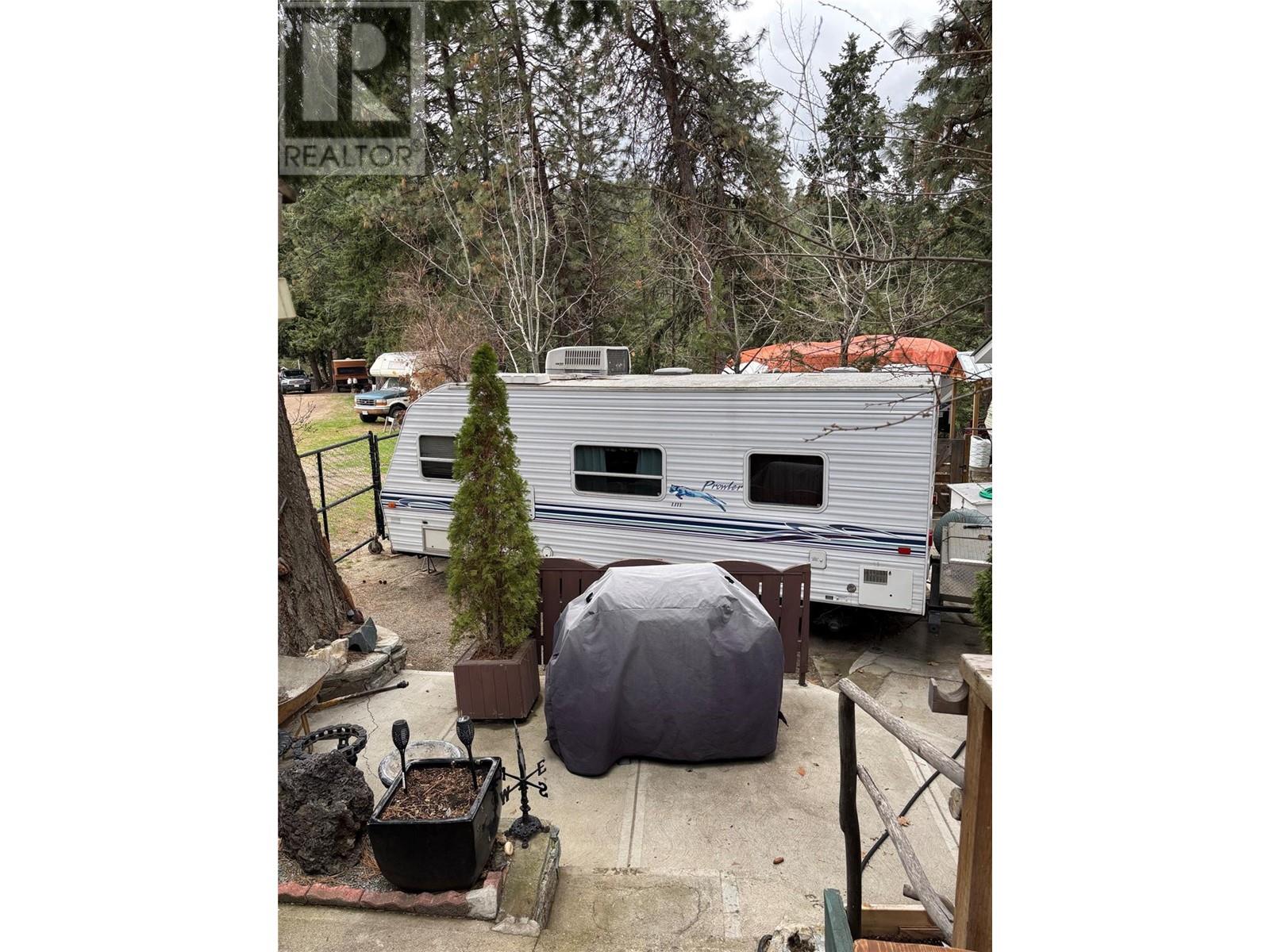 22 5371 Princeton Avenue, Peachland