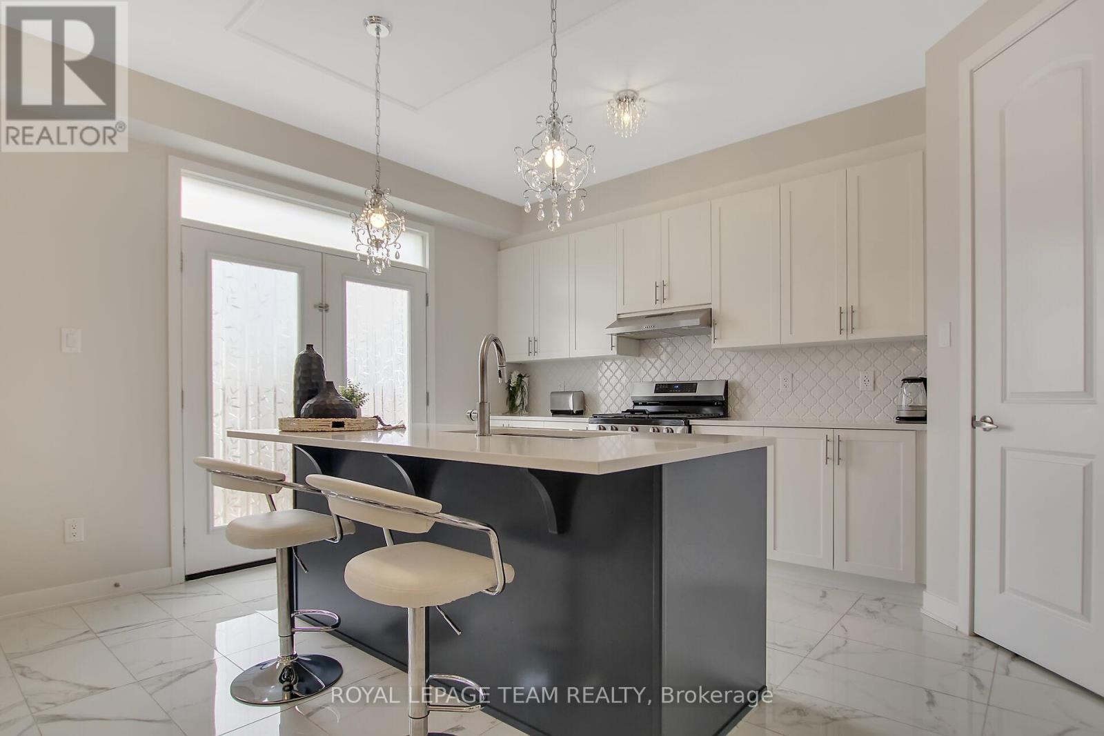 Photo 10 of 248 Pursuit Terrace, Ottawa ON