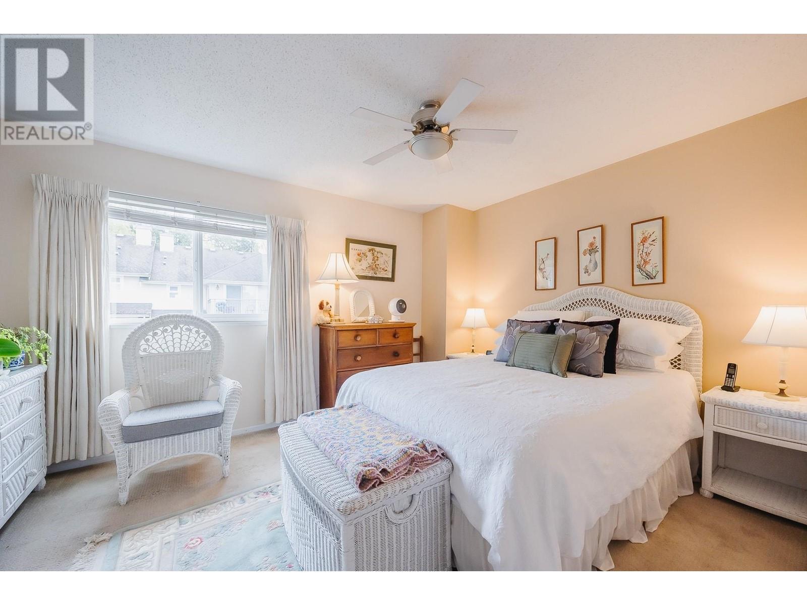 3 561 SHAW AVENUE, Coquitlam real estate listing R2996415