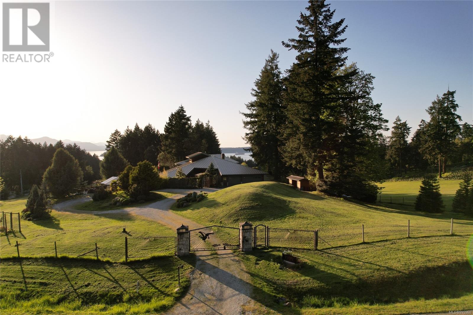  224 Pringle Farm Road, Salt Spring