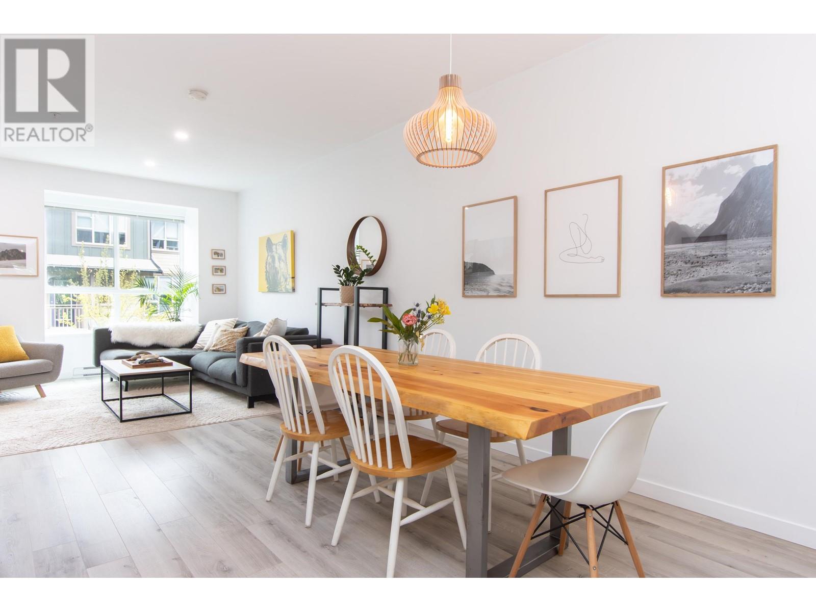 38349 EAGLEWIND BOULEVARD, Squamish