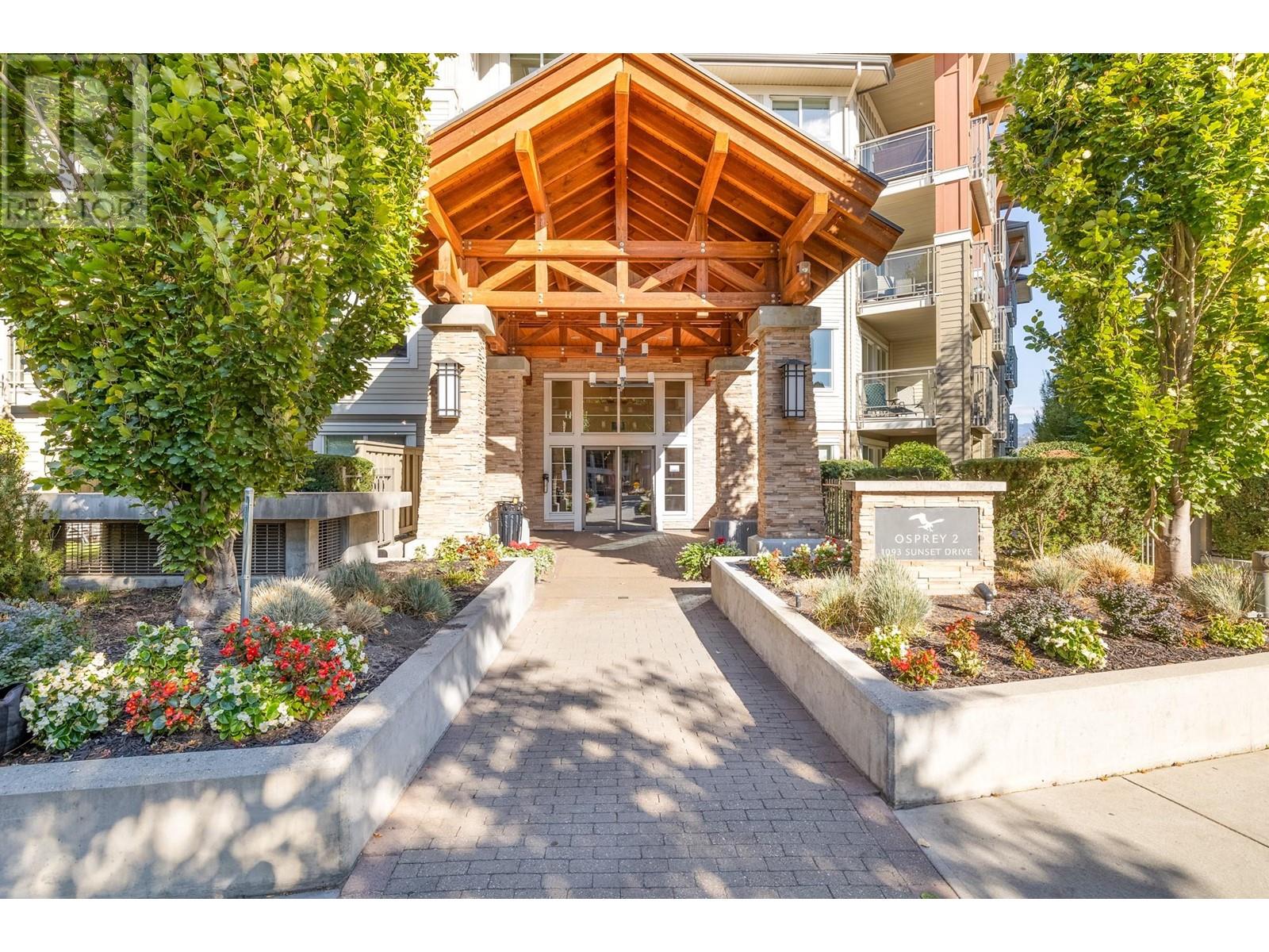 103 1093 Sunset Drive, Kelowna