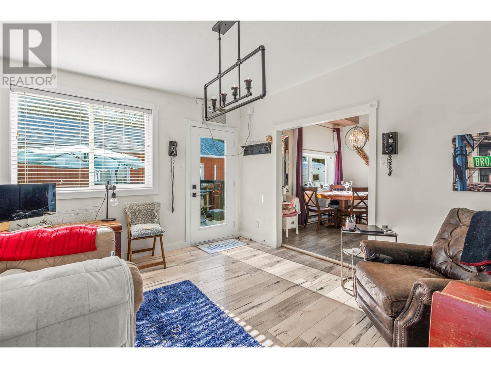 3408 33RD AVENUE - Image 19