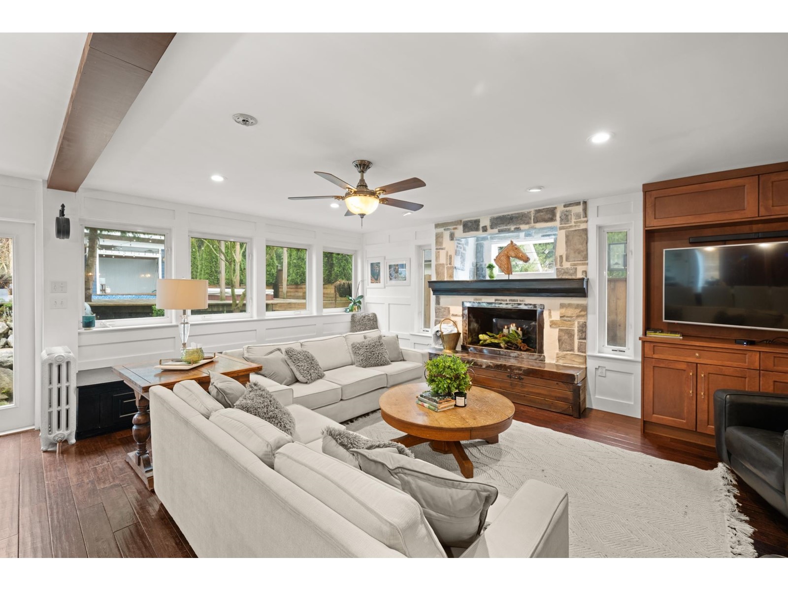 24244 60 AVENUE, Langley