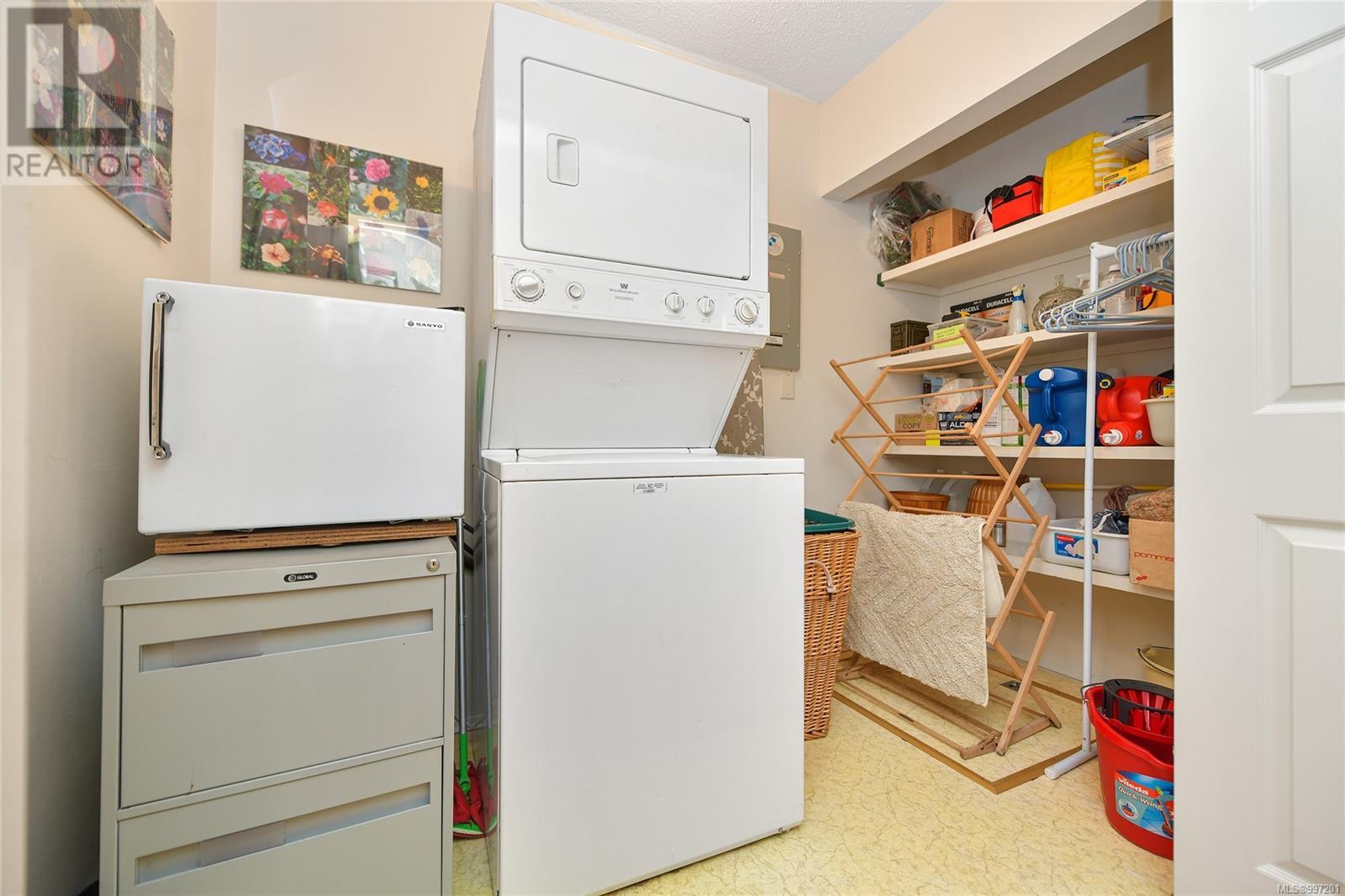164 2345 Cedar Hill Cross Road, Oak Bay