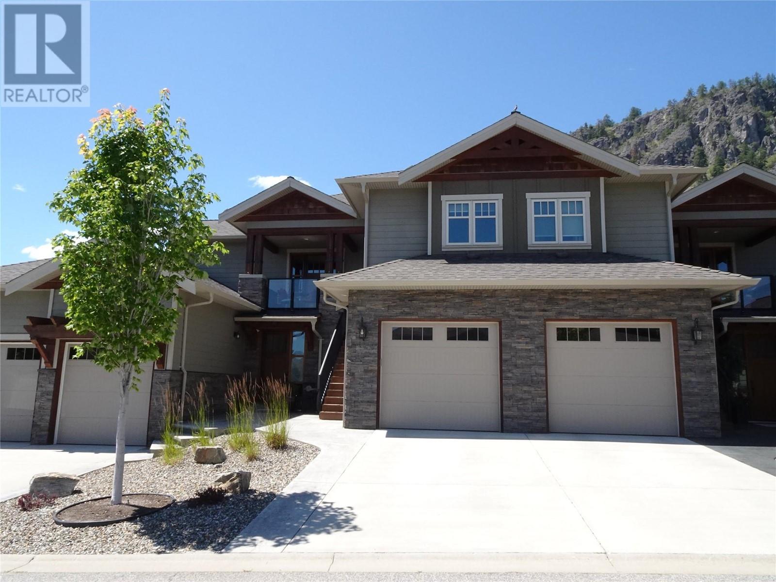 203 4000 Redstone Crescent, Peachland