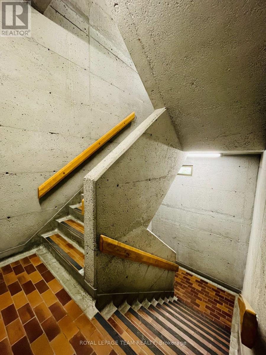 Photo 7 of 301 450 Rideau Street, Ottawa ON