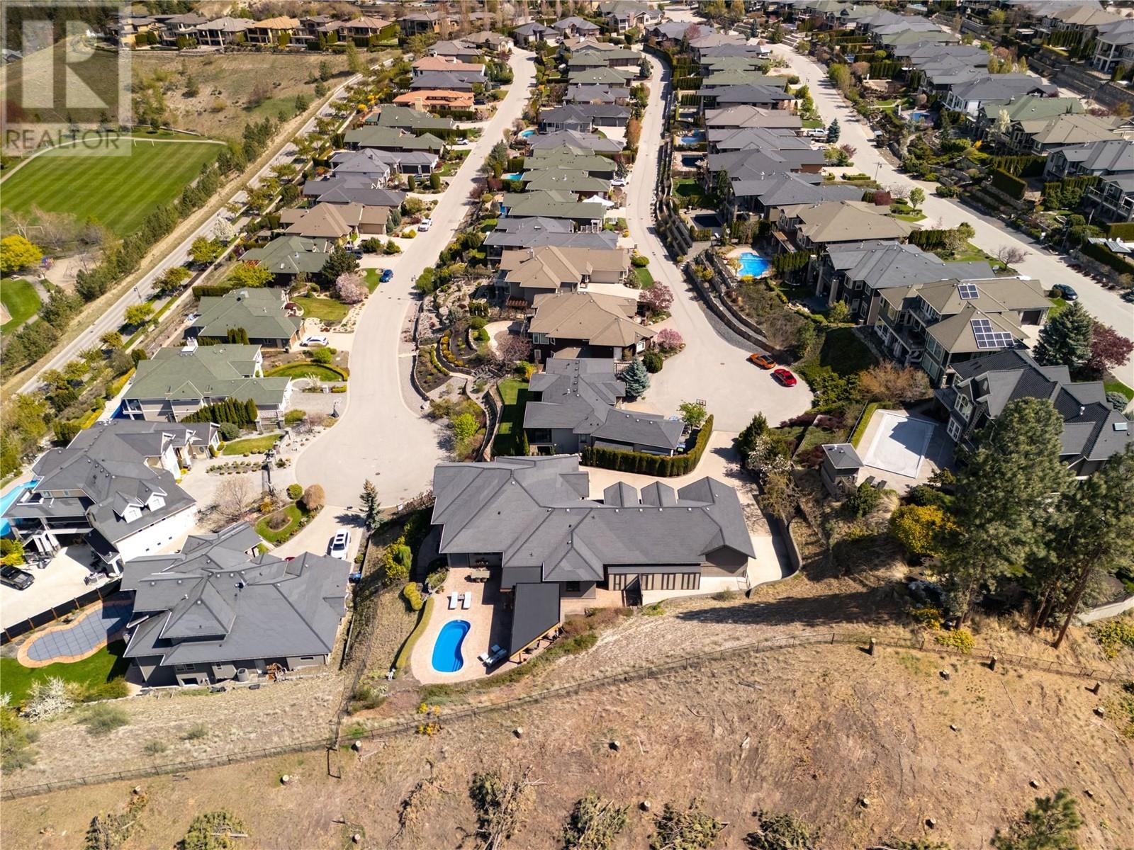  605 ALMANDINE Court, Kelowna