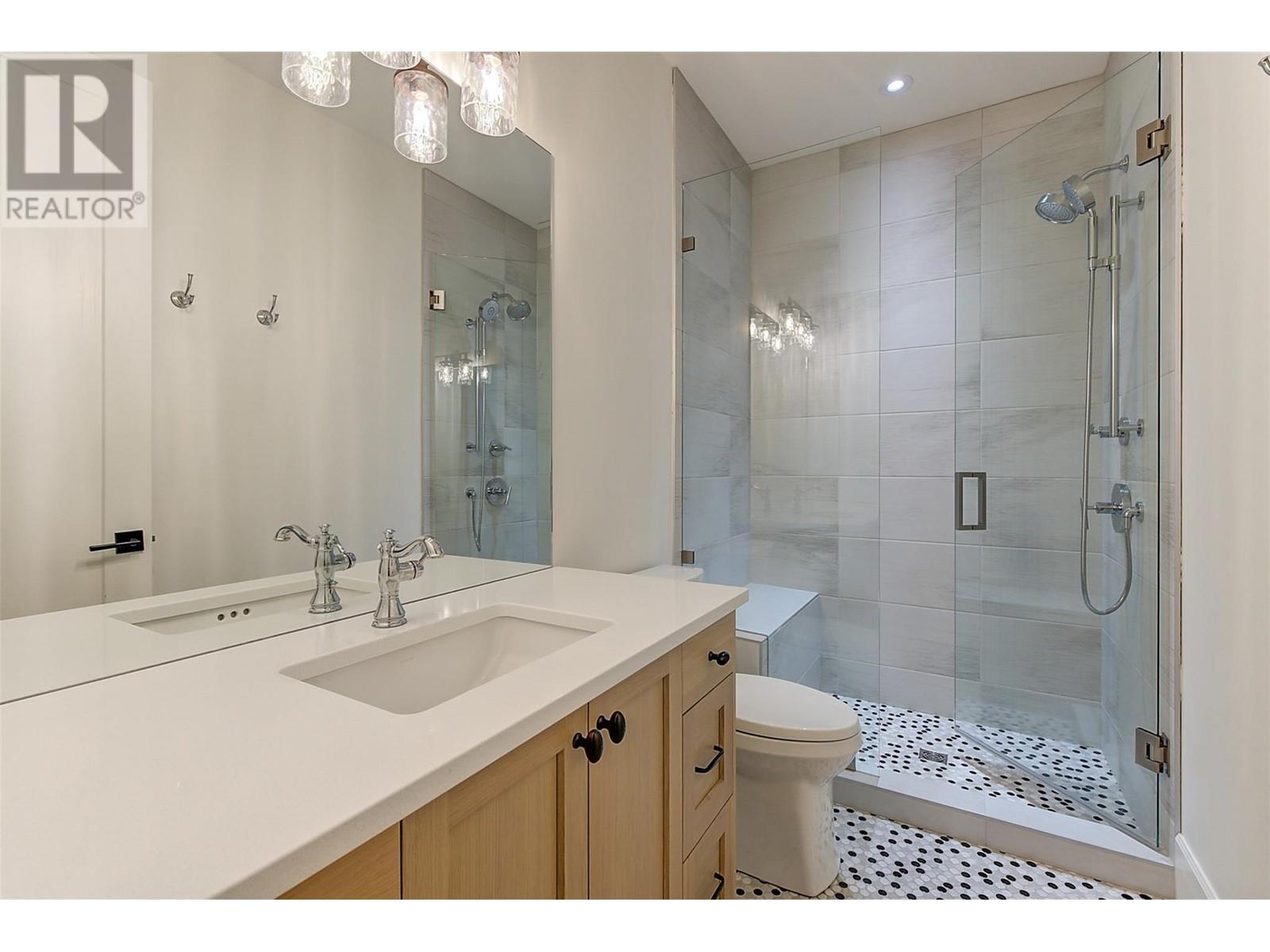  4510-4520 Stewart Road East, Kelowna