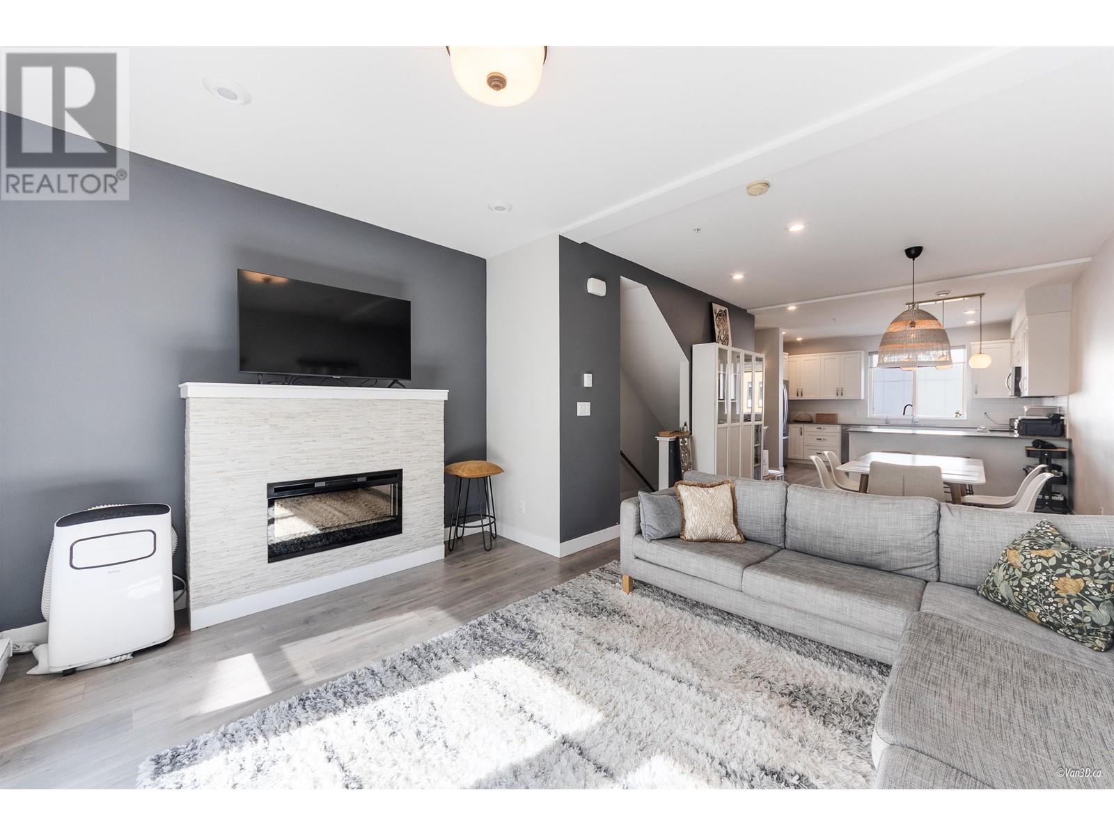 69 1188 MAIN STREET, Squamish real estate listing R2994604