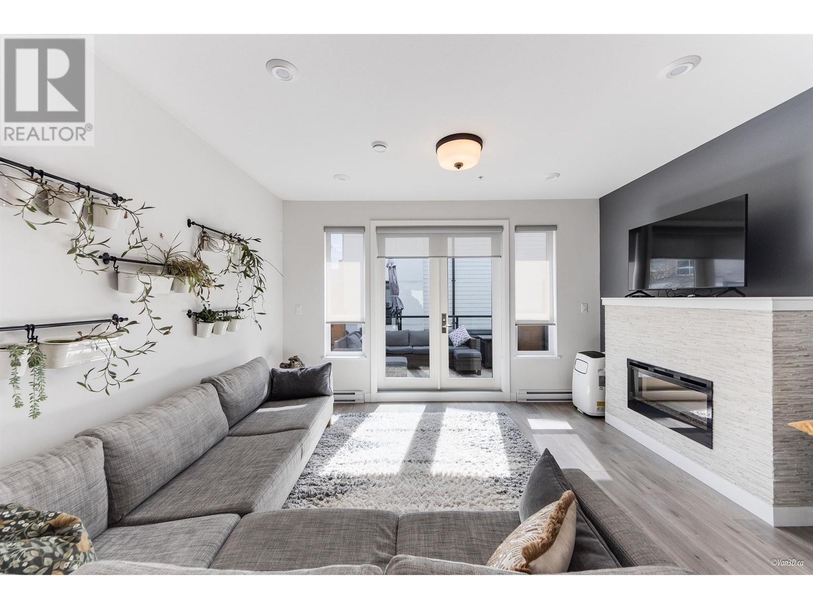 69 1188 MAIN STREET, Squamish real estate listing R2994604