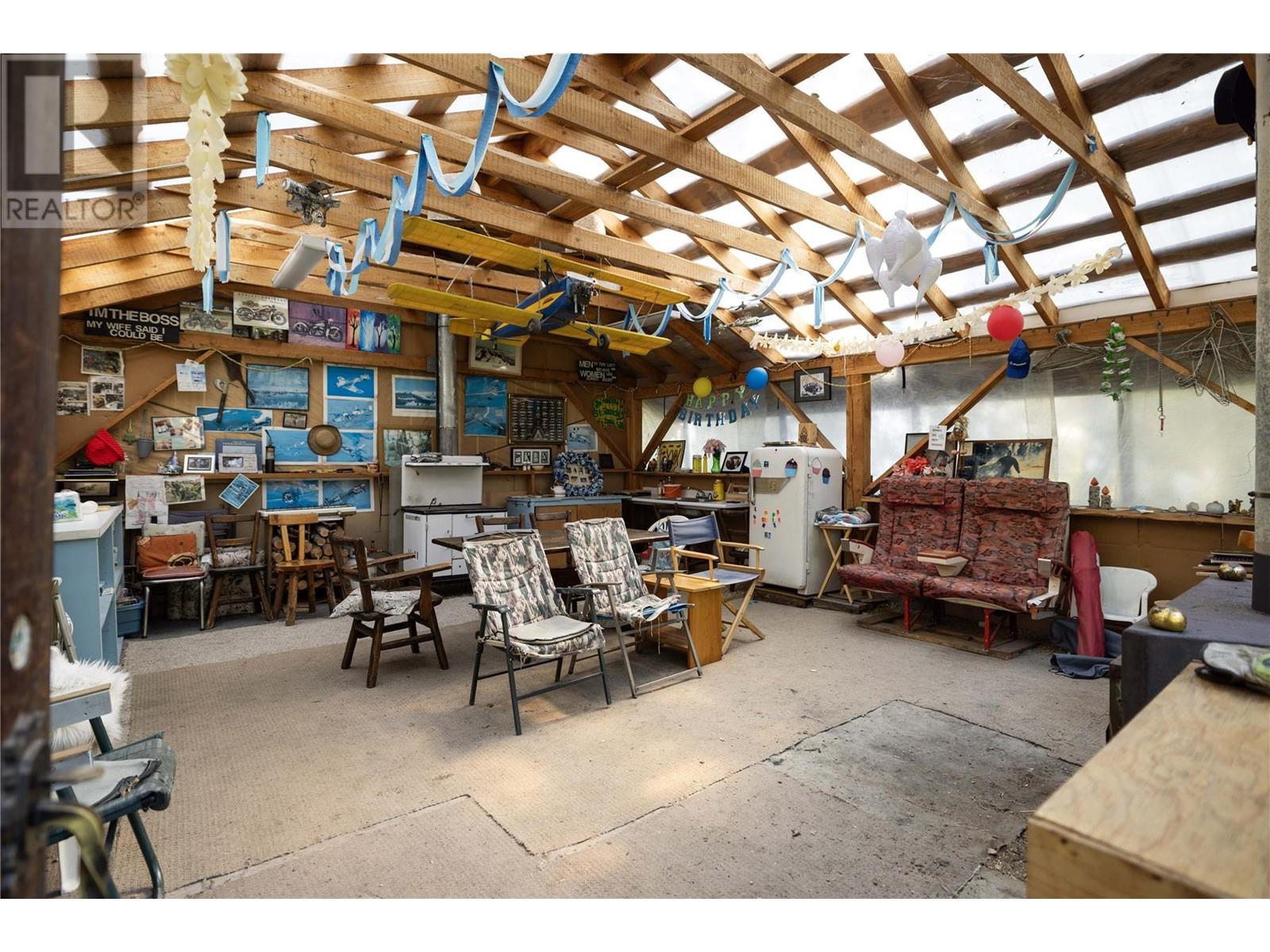  394 Gunter-Ellison Road, Enderby