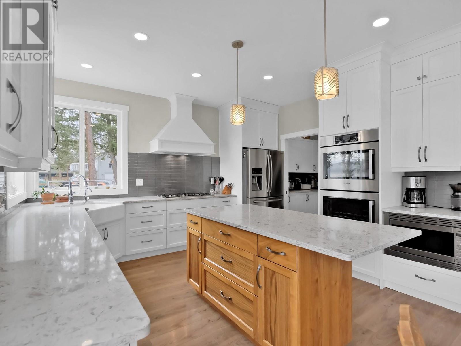  7255 Dunwaters Road, Kelowna