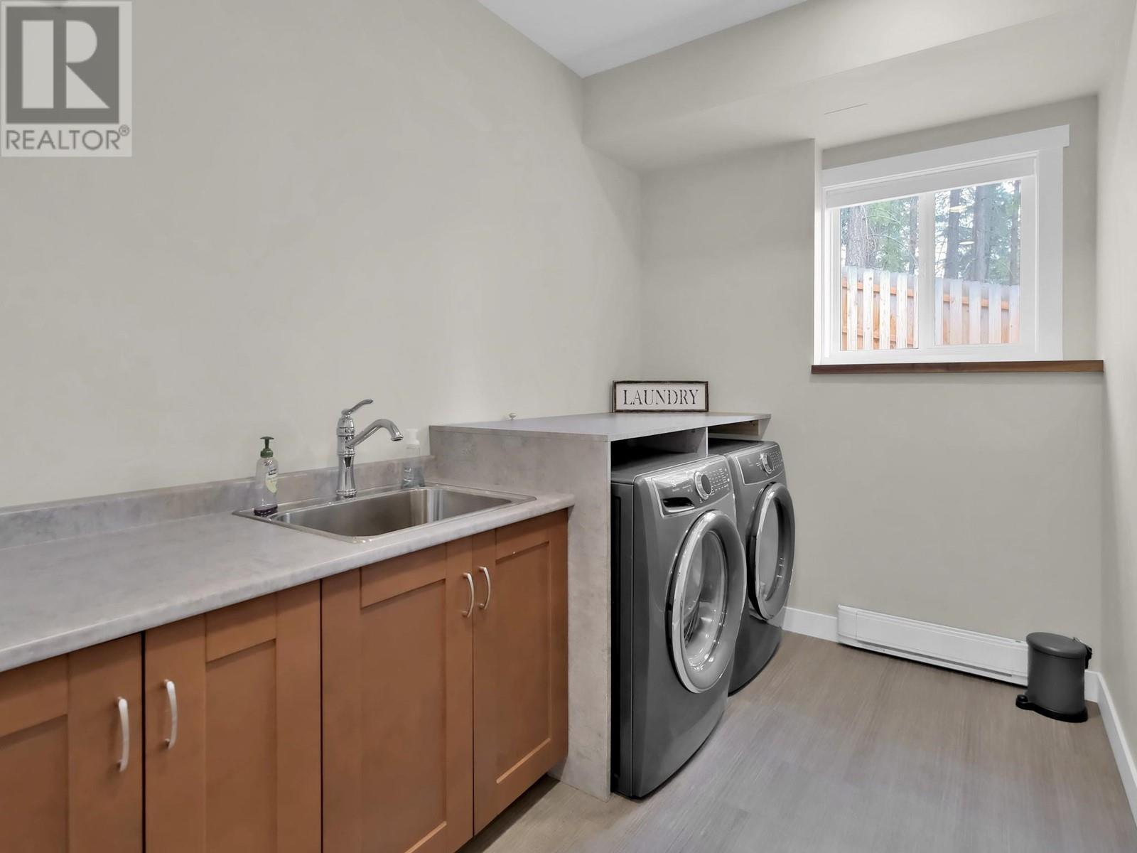  7255 Dunwaters Road, Kelowna