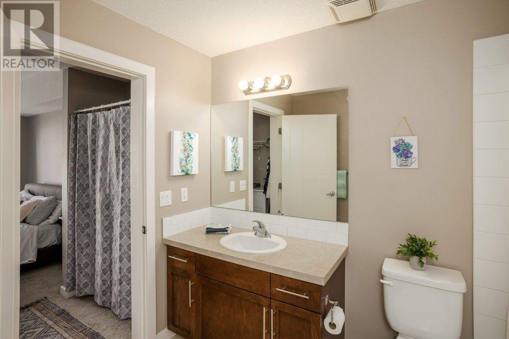 Single Family House for Sale in   Royal Oak Plaza NW Royal Oak Calgary 