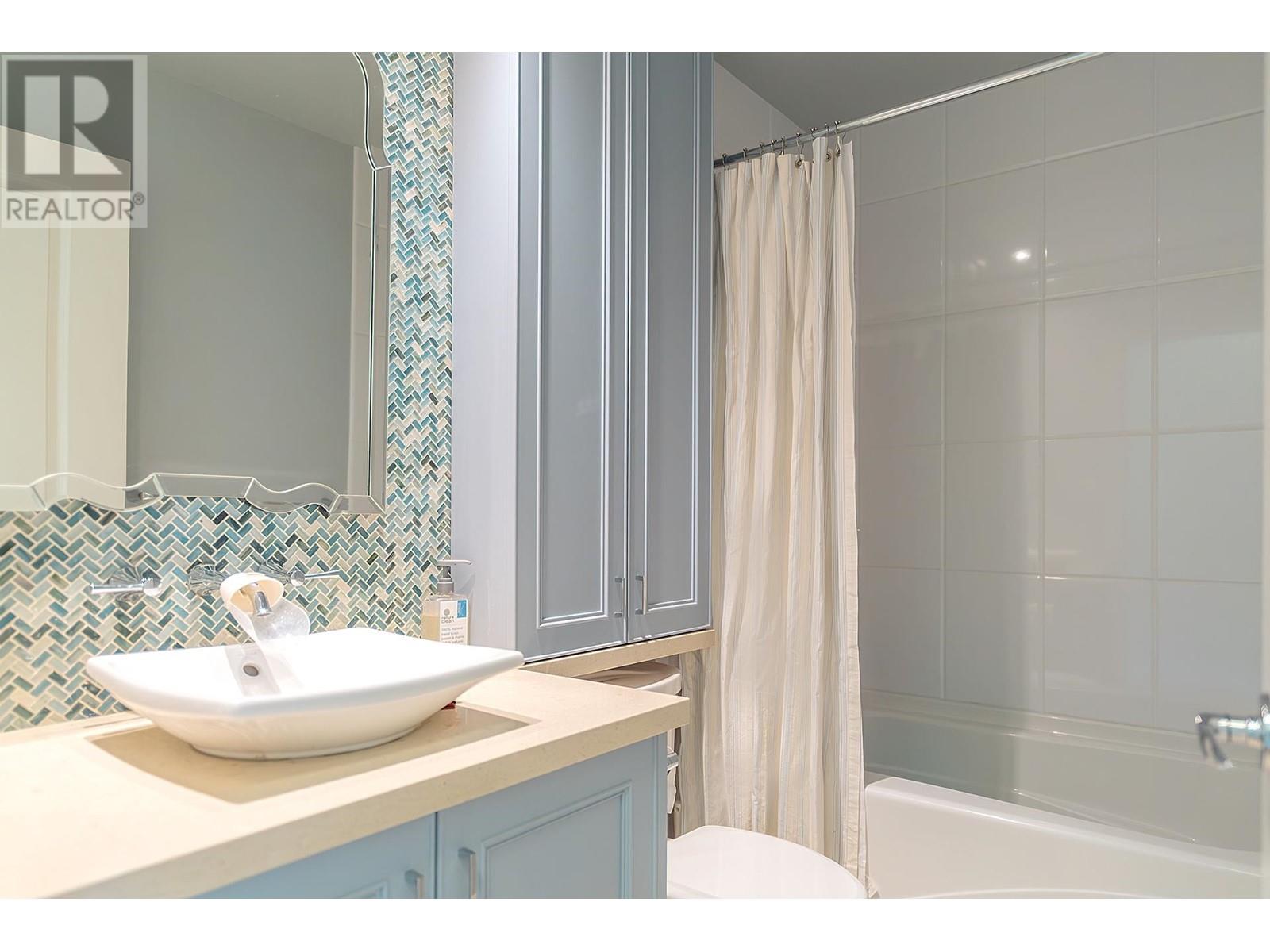 501 4685 VALLEY DRIVE, Vancouver