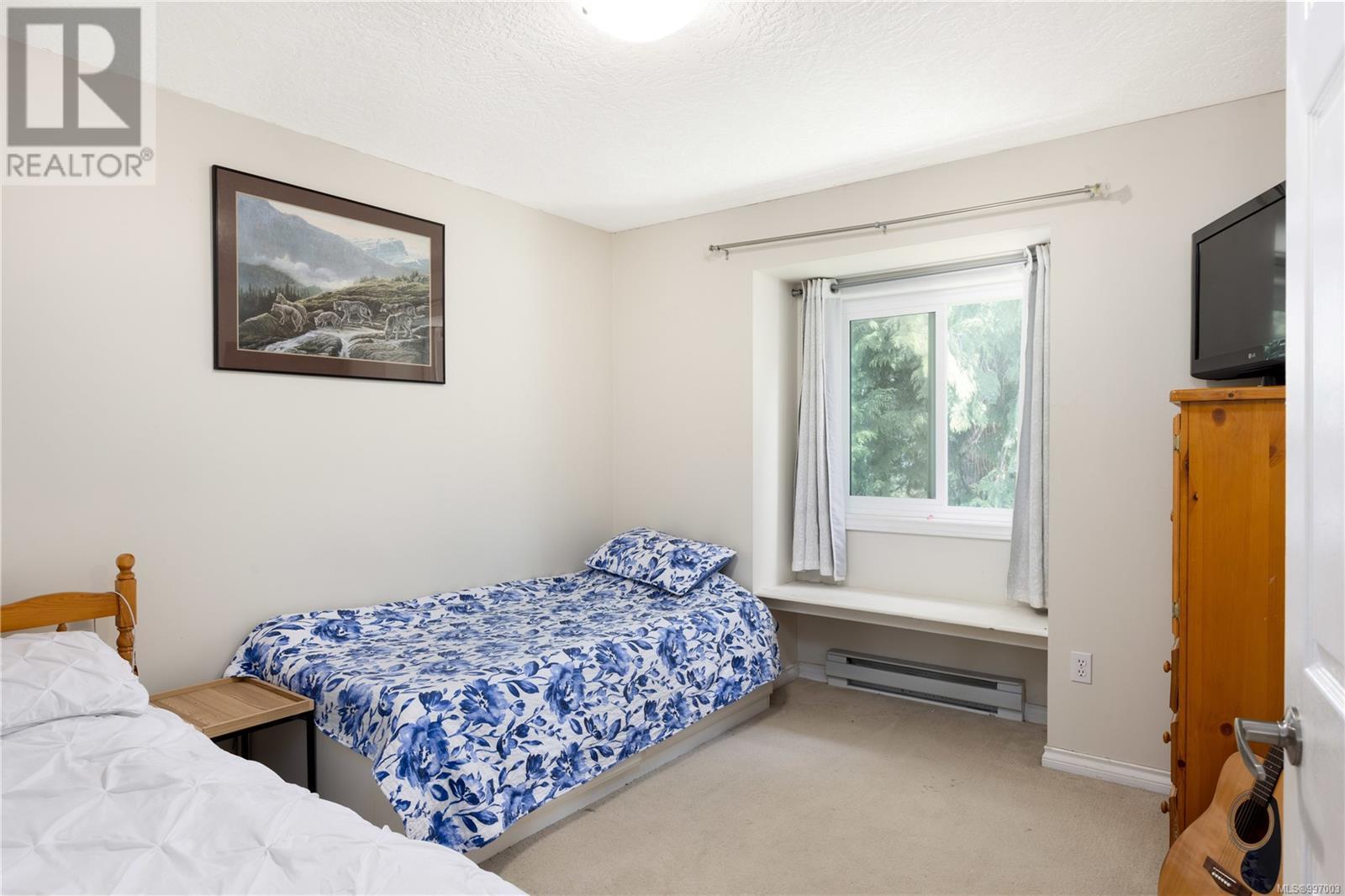  5045 Cambria Wood Terrace, Saanich