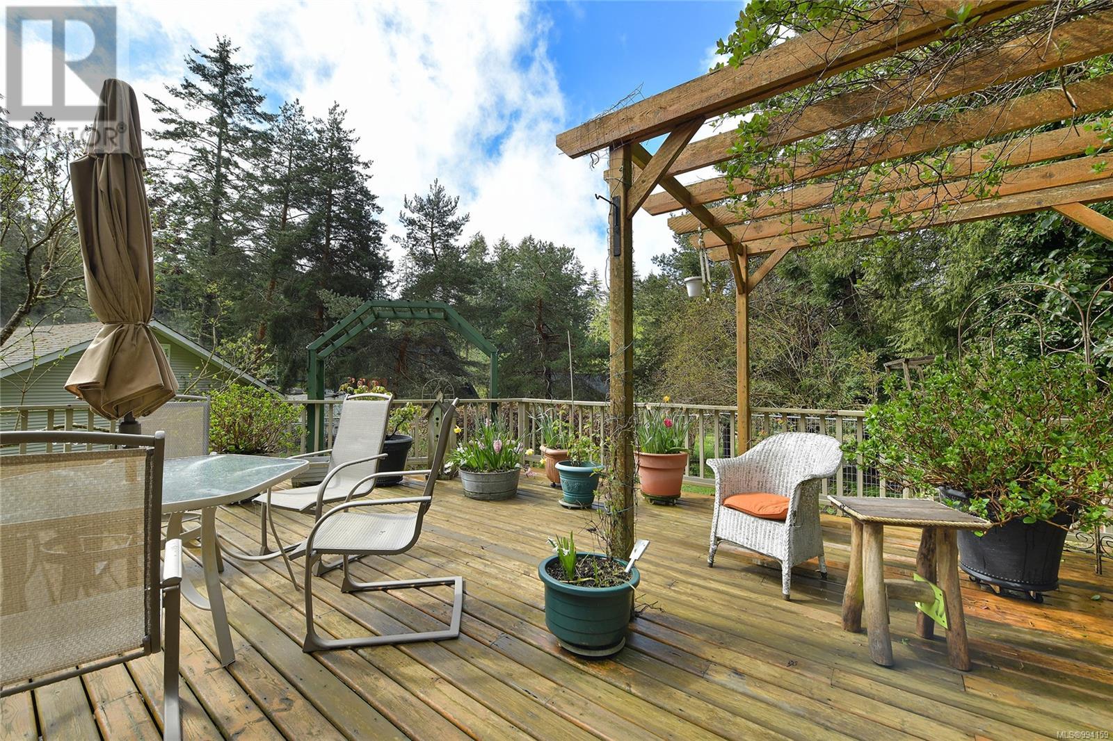  517 Sandy Hook Road, Mayne Island