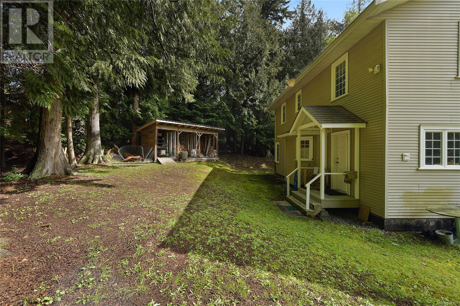  517 Sandy Hook Road, Mayne Island