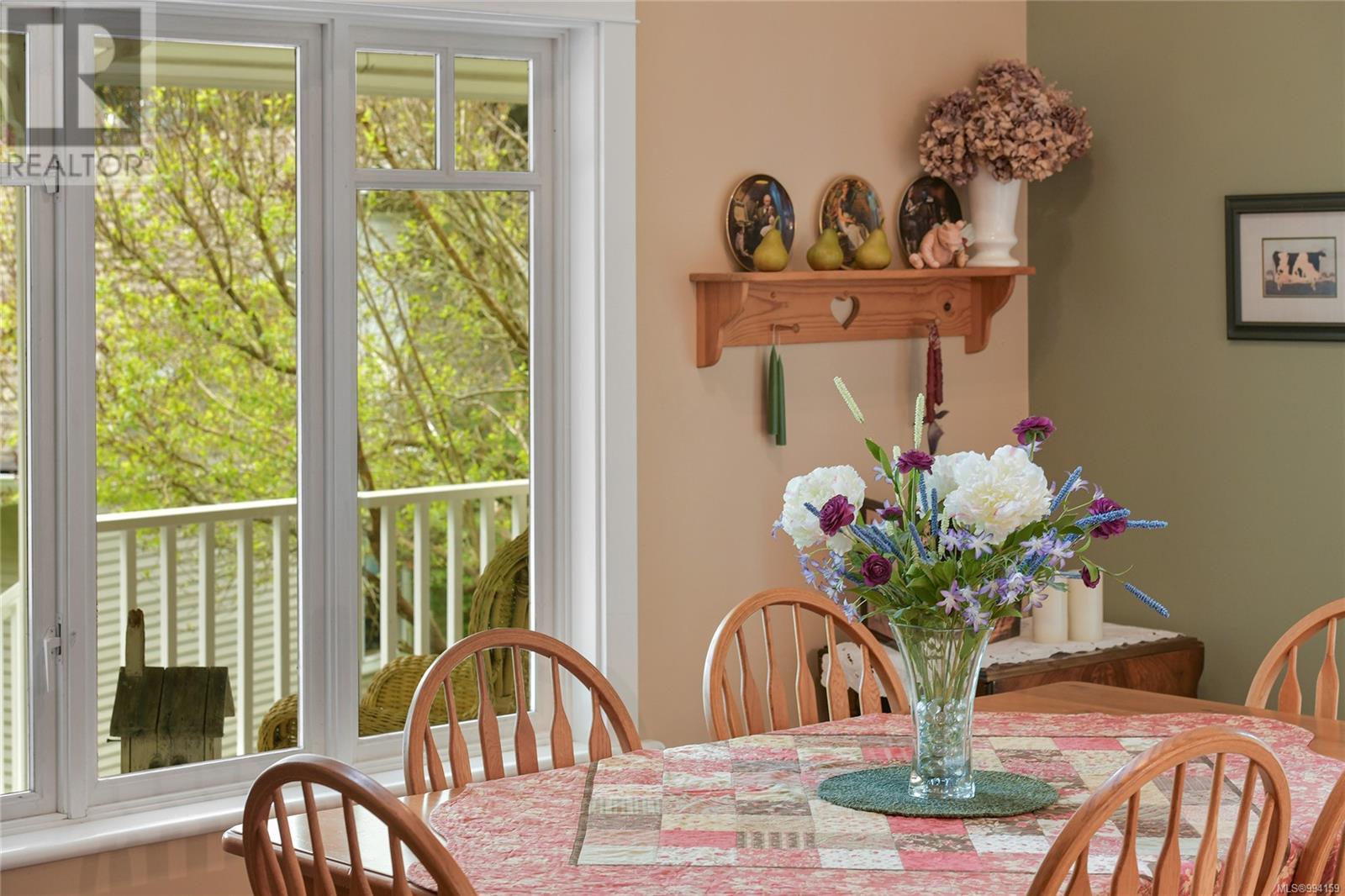  517 Sandy Hook Road, Mayne Island