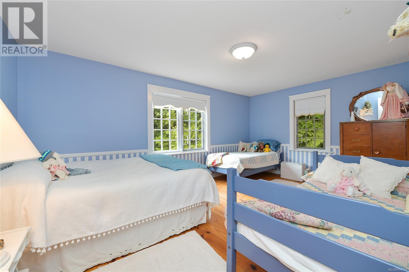  517 Sandy Hook Road, Mayne Island