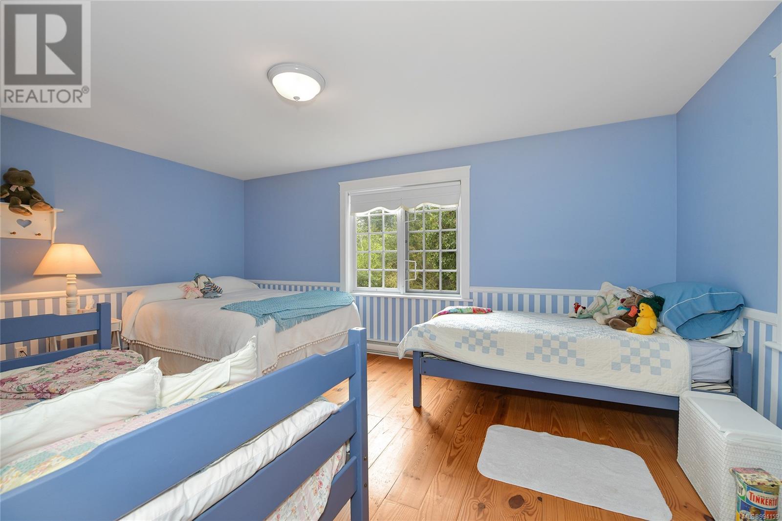  517 Sandy Hook Road, Mayne Island