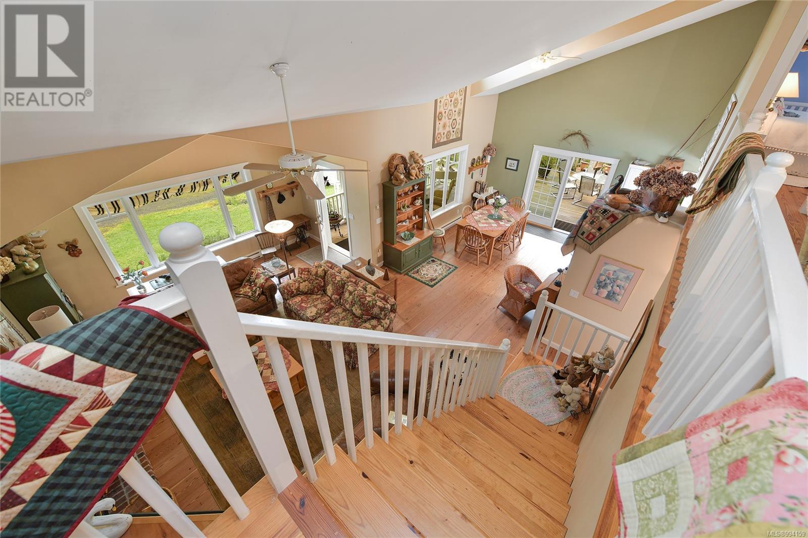  517 Sandy Hook Road, Mayne Island
