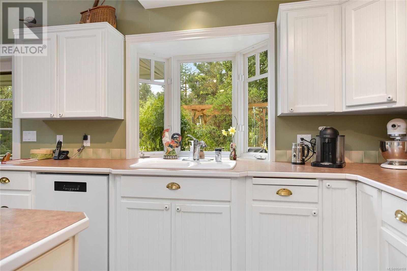  517 Sandy Hook Road, Mayne Island