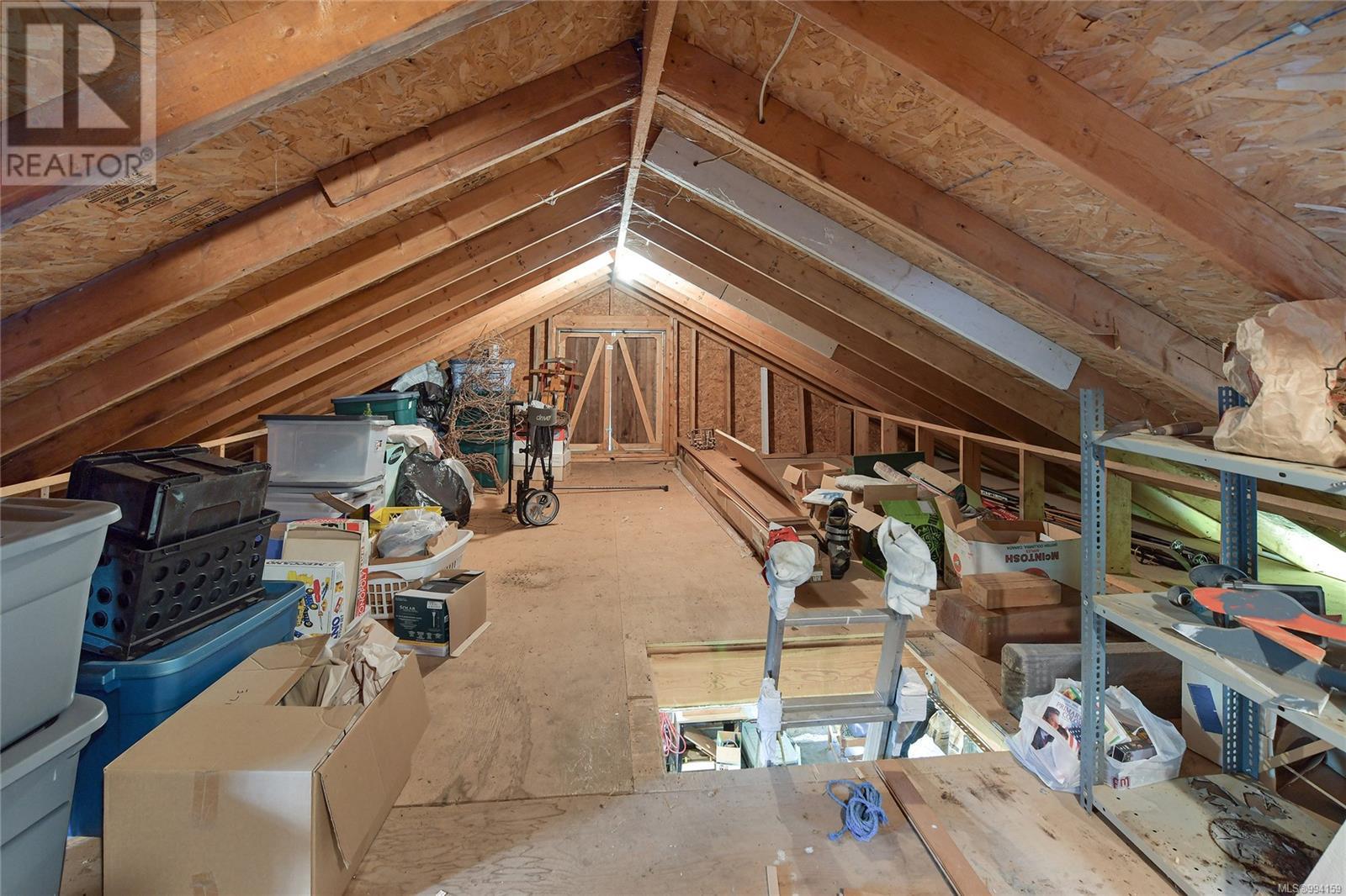  517 Sandy Hook Road, Mayne Island