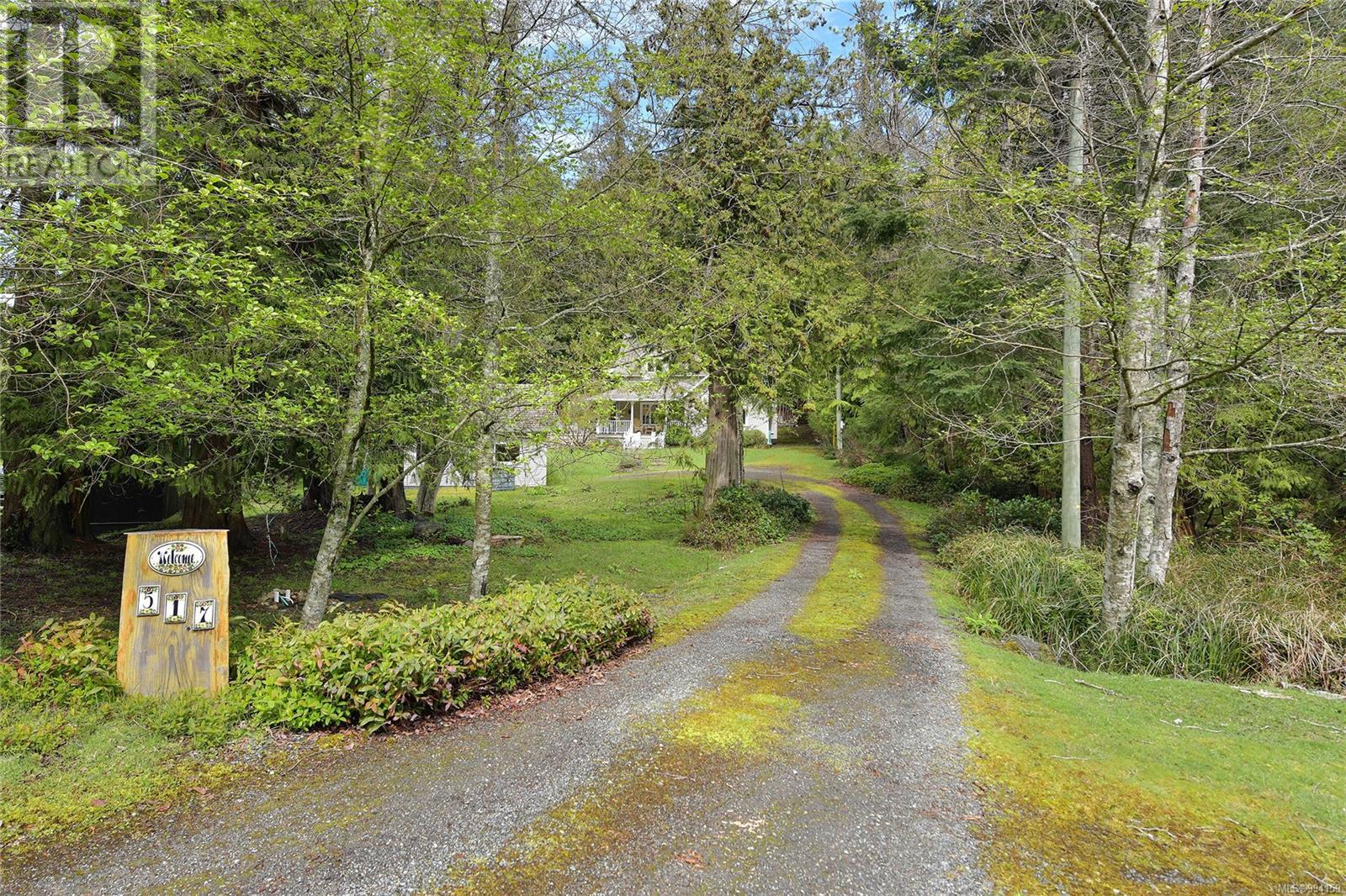  517 Sandy Hook Road, Mayne Island