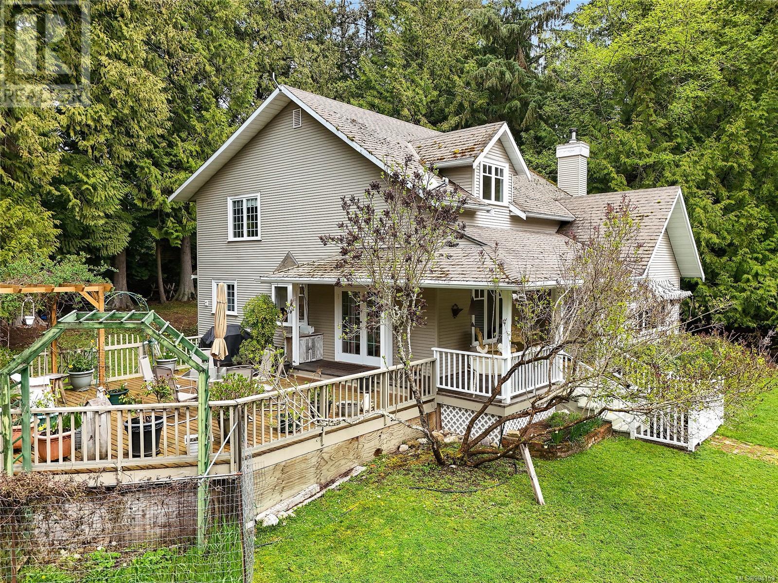  517 Sandy Hook Road, Mayne Island