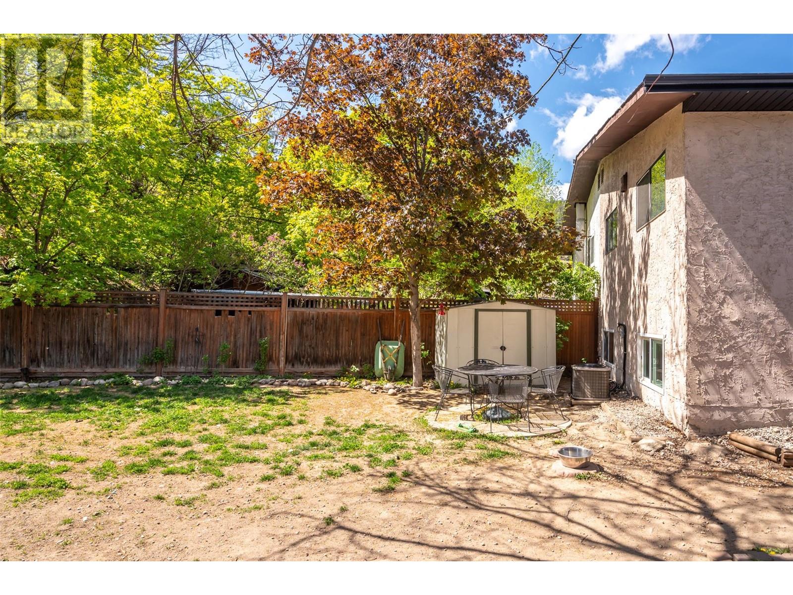 11911 Marshall Crescent Unit# 1, Summerland