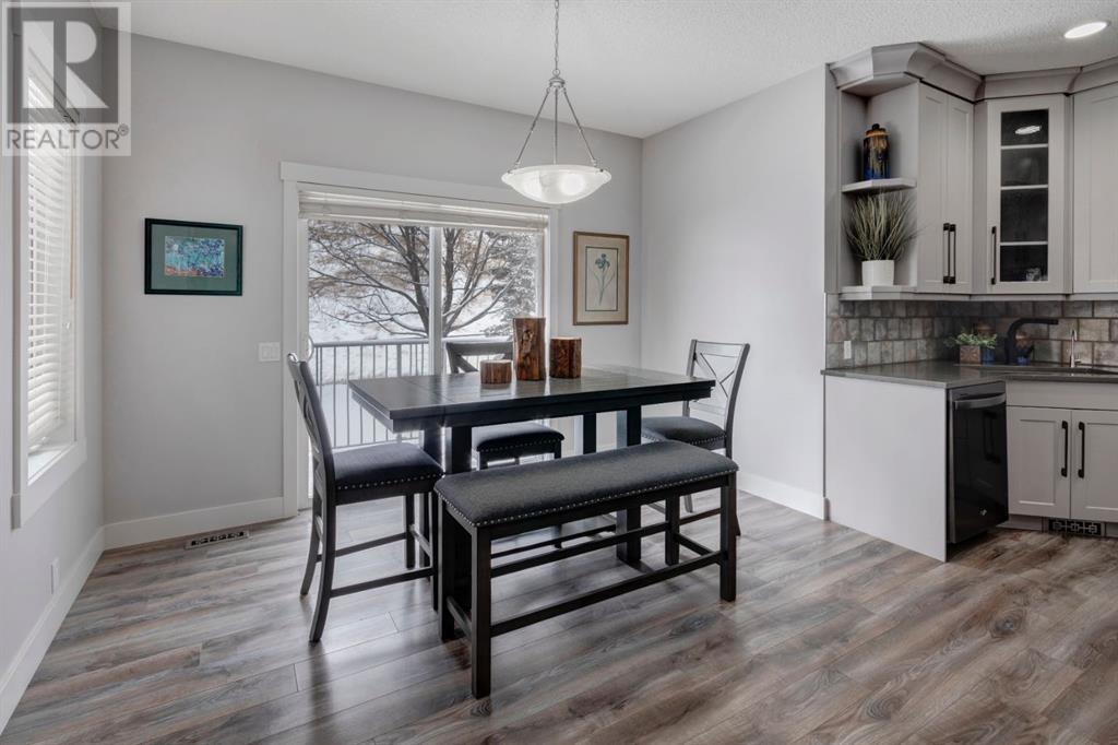 225 Gleneagles View, Cochrane, Alberta